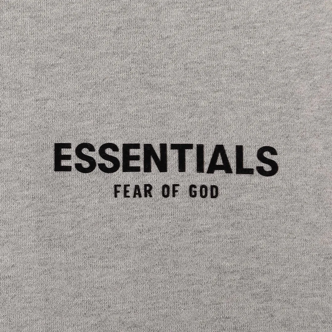 🦋 、Hot Sale🦋 118 【 043/ 】 FEAR OF GOD ESSENTIALS FOG Same Style New Arrival LOGO ， Hot Sale Hot Sale， ！ FOG ， ！ Versatile ！ ESSENTIALS FEAR OF GOD savdni 3000W ， ， 。【 LOGO FEAR A ，A ， 】 ， ， ， 。 ： Black Size：XS-XL